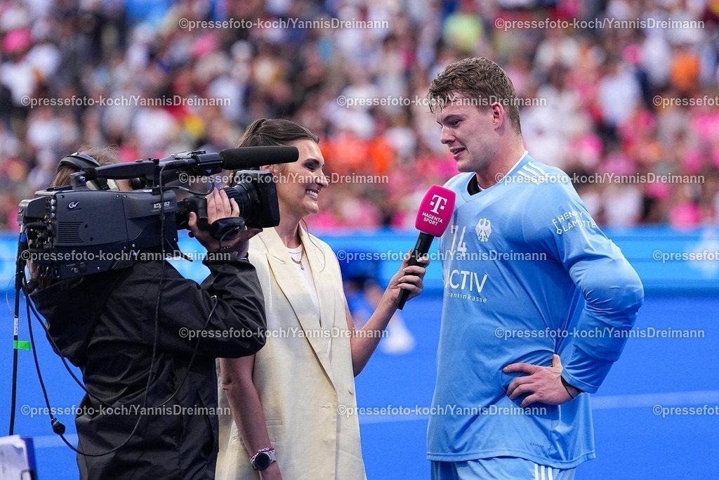 xydrx16082503082 | 16.08.2025, xydrx, Herren EuroHockey Championship 2025, Finale, Niederlande - Deutschland, Sparkassenpark Mönchengladbach: Jean-Paul Danneberg (GER #74) im Interview