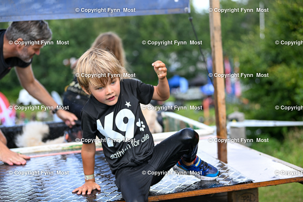 DSC_9920 | Hallo und herzlich Willkommen auf meiner Shop-Seite Fynn Most.

Ich wünsche Dir viel Spaß beim stöbern durch die Bilder, wenn Du Fragen hast oder Bilder vermisst, kannst du mir gerne eine Nachricht schreiben. - Realisiert mit Pictrs.com