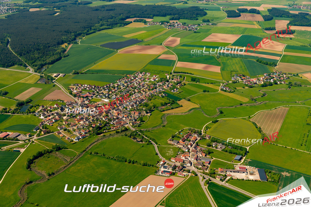 Das Luftbild zeigt : Großenried Bechhofen - Die Luftaufnahme wurde 2024 vom UL-Flugzeug aus erstellt ( keine Drohne ) - Hochauflösende Luftaufnahme - Für grossformatige Ausdrucke geeignet. Die Geschenkidee !Mit Lizenz und Bildrechte bestellbar