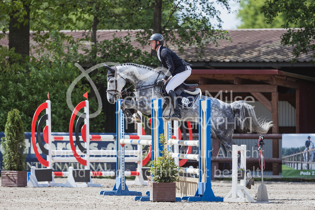 250506_Mühlen_SprPf-L1-303 | Deine schönsten Turniermomente als professionelle Fotos! Entdecke hochwertige Pferdesport-Fotografie im Online-Shop. Jetzt Fotos finden & bestellen!