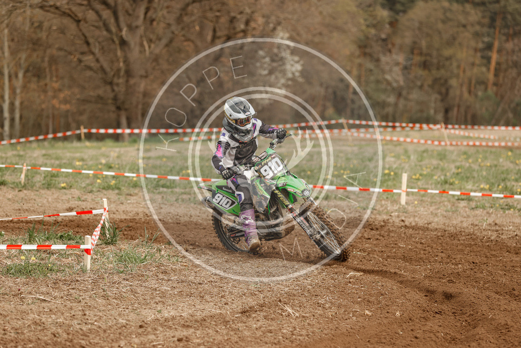 4TaktLauf1-822 | koppe-media - Realisiert mit Pictrs.com