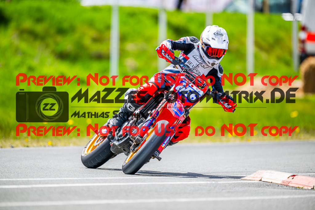 MaZZes_FotoMatrix_230506_3855 | S3