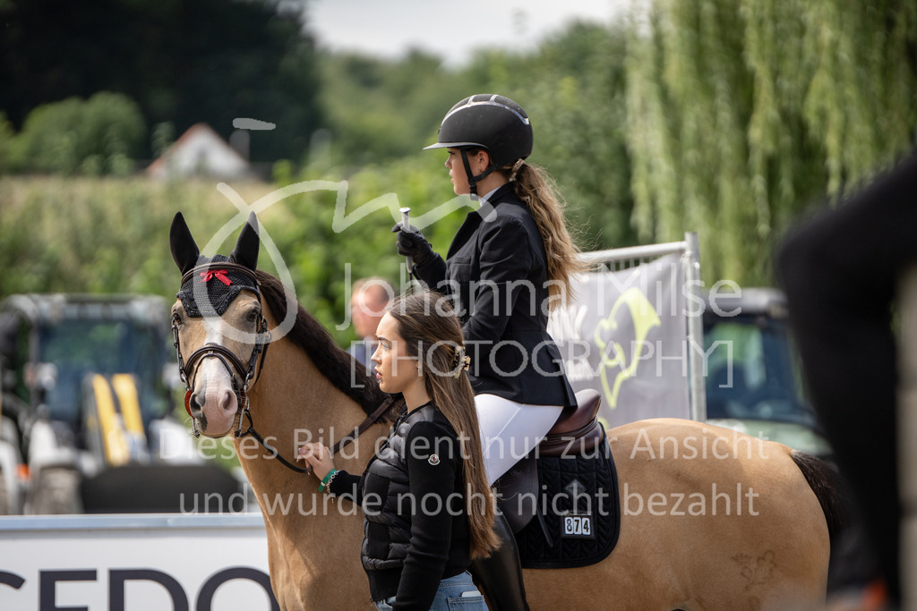 BHO24-SD-PonyTrophy-DSC07118 | Deine schönsten Turniermomente als professionelle Fotos! Entdecke hochwertige Pferdesport-Fotografie im Online-Shop. Jetzt Fotos finden & bestellen!