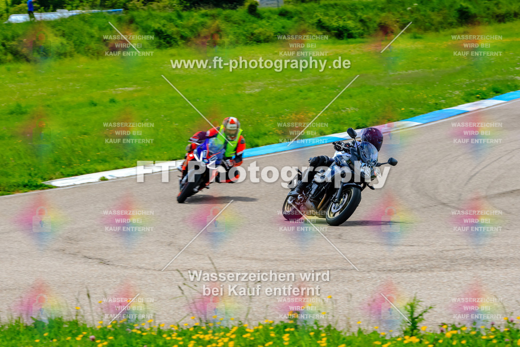 MotoTeam-9981 | Hier findet Ihr Bilder von Touristenfahrten auf der Nürburgring Nordschleife oder von anderen Veranstaltungen die ich besucht habe. Viel Spass beim Durch Schauen 
