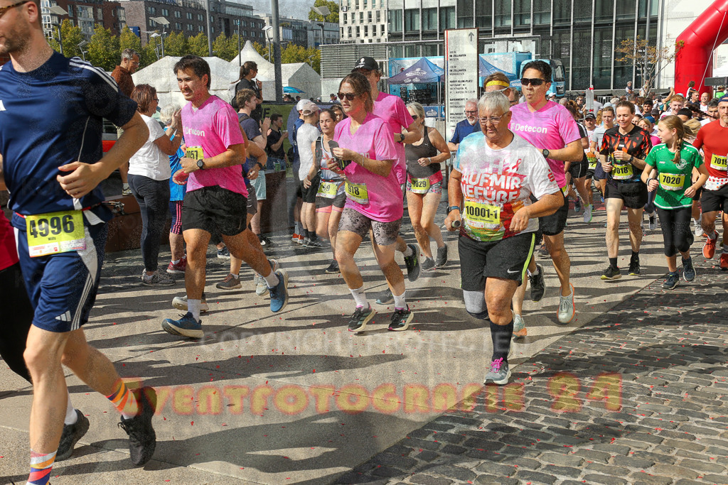 250920_1430_EX1_7317 | Sportfotografie im Rhein-Sieg Kreis, Köln, Bonn, NRW, Rheinland Pfalz, Hessen, etc. Unser Tätigkeitsfeld umfasst den Laufsport vom Volkslauf über den Marathon, Duathlon, Triathon bis zum Ultralauf wie Kölnpfad Ultra oder Schindertrail.