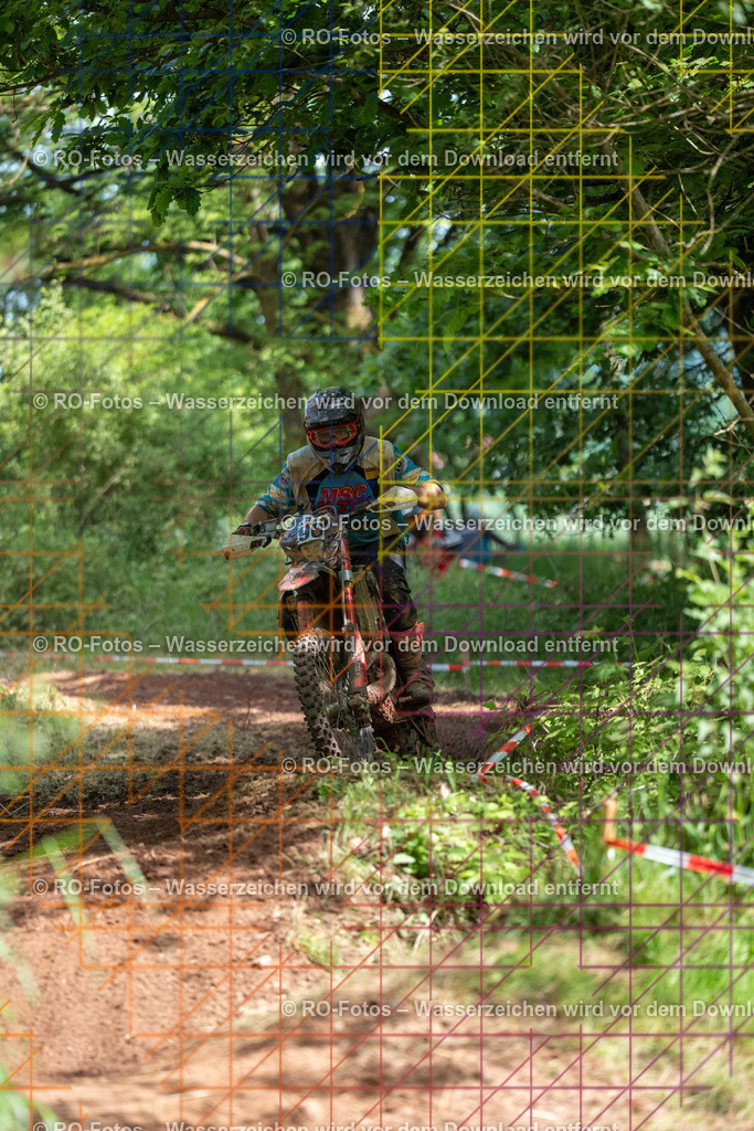 Wolfshausen 4 Lauf -1542 | Sportfotografie von RO-Fotos: Motorsport, Motocross, Enduro, Laufveranstaltungen und Triathlon. Professionelle Fotos von Sportlern und Events. - Realisiert mit Pictrs.com