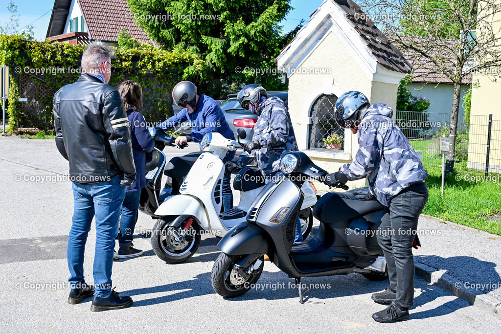 Lets Vespa togehter 2025_ Vespatreffen Neuhofen_ 27.04.2025-39 | 27.04.2025, Neuhofen, Kremsmuenster, AUT, Lets Vespa togehter 2025, Vespatreffen, im Bild Teilnehmer Vespatreffen, Motorsport Stadler©Copyright: Harald Dostal / fodo.media   Alle Bilder honorarfrei