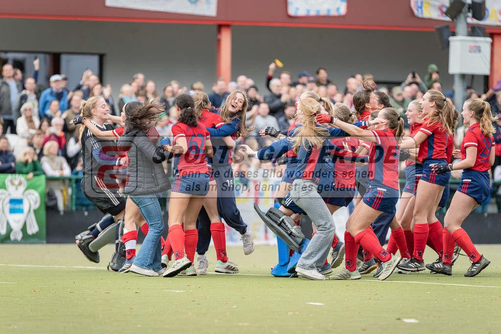 HK_20231022_106143 | Finale Deutsche Meisterschaft Feld WU16 Uhlenhorst Mülheim - Düsseldorfer HC am 22.10.2023 DHC, Düsseldorf ,