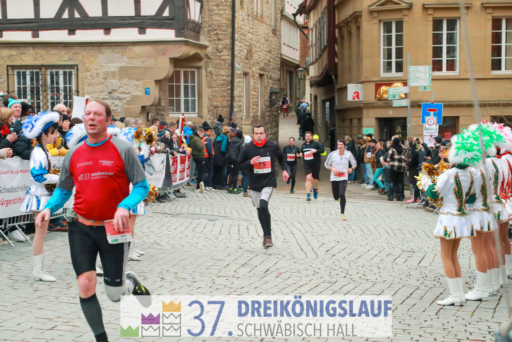 VR Bank Hauptlauf 10000m | 3 Koenigslauf 2023 - Realisiert mit Pictrs.com
