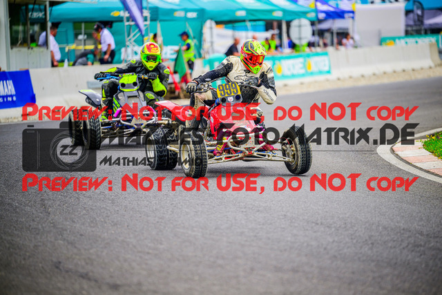 MaZZes_FotoMatrix_240609_6021986_7781 | QUAD