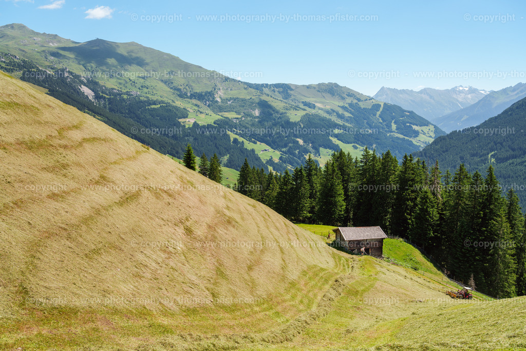 Wandern Eggalm Brandalm copyright  Thomas Pfister-12 | PHOTOGRAPHY BY THOMAS PFISTER