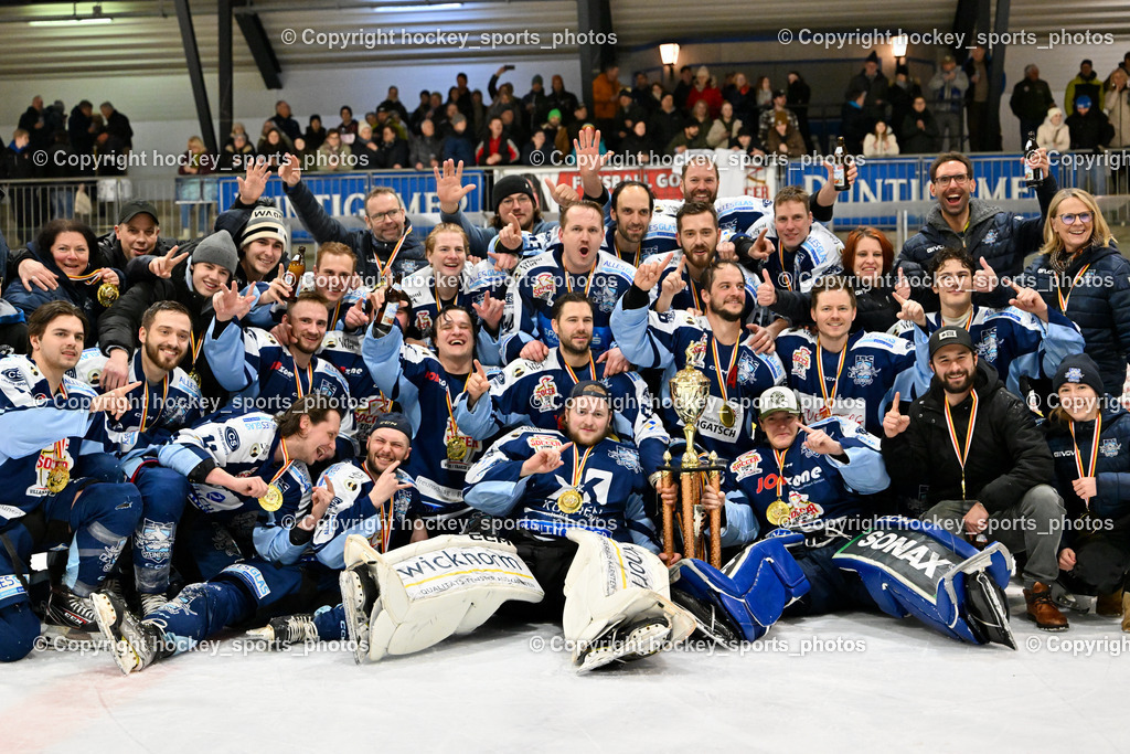 ESC Steindorf vs. EHC Althofen 8.3.2024 | ESC Steindorf vs. EHC Althofen 8.3.2024, ESC Steindorf vs. EHC Althofen Meisterfeier am 08.03.2024 in Steindorf (Ossiachersee Halle), Austria, (Photo by Bernd Stefan)