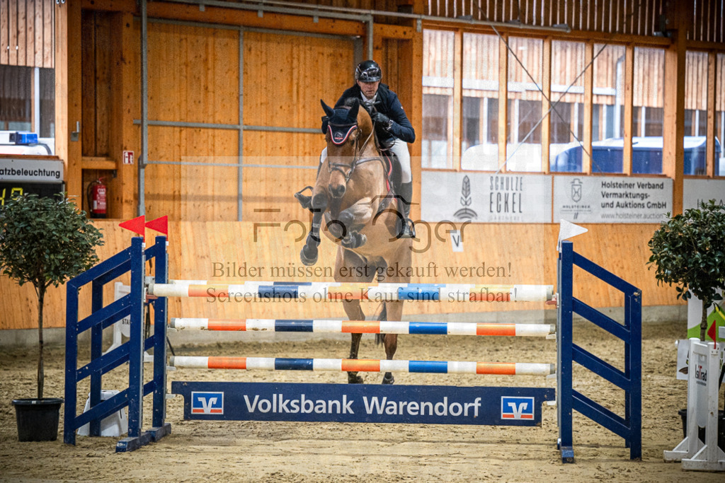 DOS_1494 | Entdecke hochwertige Reitturnierfotos von Foto Oger. Professionell, emotional und authentisch – jetzt Lieblingsmomente im Shop bestellen.Deutschlandweite Turnierfotografie. - Realisiert mit Pictrs.com