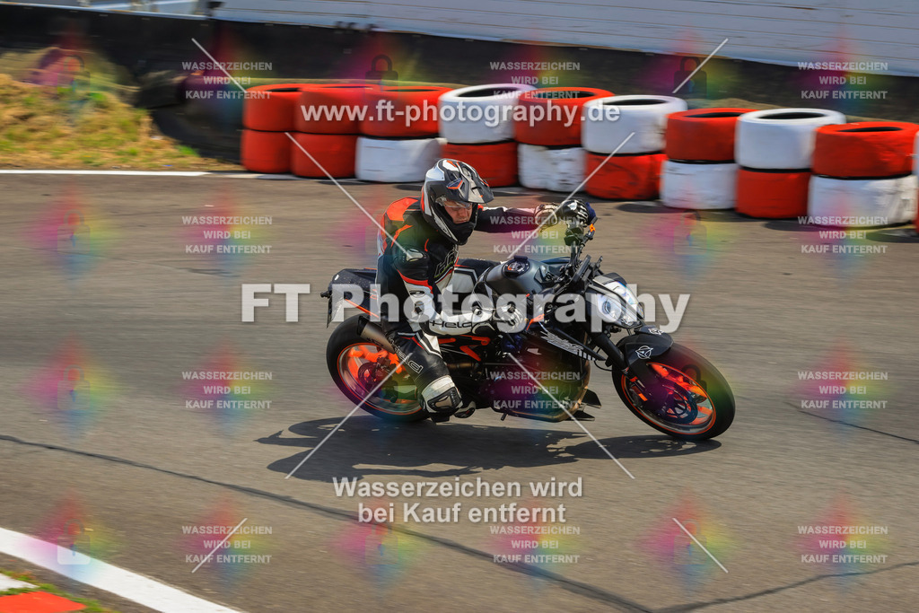 _DSK2463 | Hier findet Ihr Bilder von Touristenfahrten auf der Nürburgring Nordschleife oder von anderen Veranstaltungen die ich besucht habe. Viel Spass beim Durch Schauen 