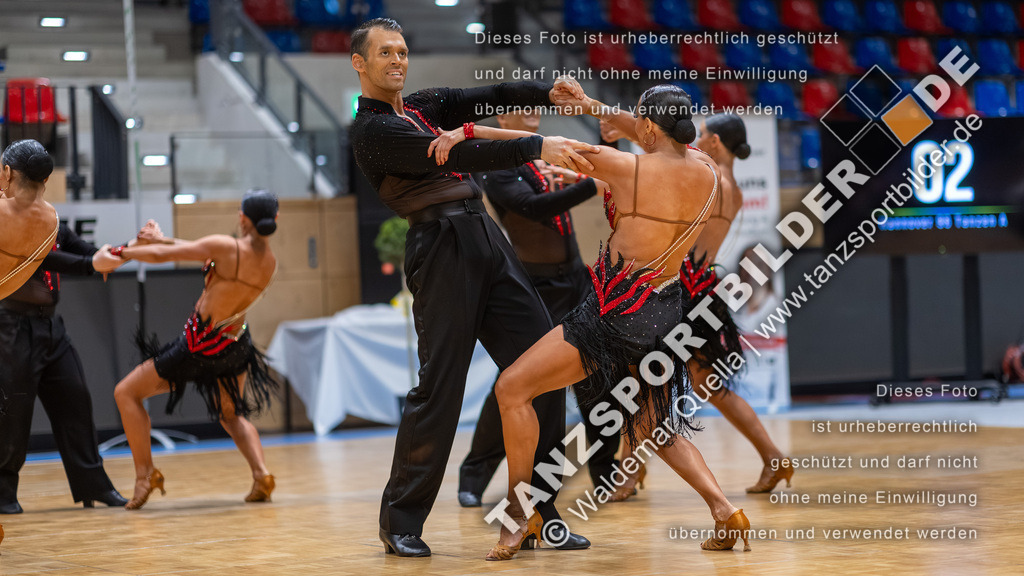 20260328-00673 | Hier finden Sie Tanz Bilder vom Latein und Standard Formationen tanzen. Sportbilder vom Tanzsport. Schöne Fotos und von Weltmeisterschaft, Europameisterschaft, Bundesliga, Regionalliga, Oberliga und Landesliga sowie von GOC Stuttgart, DanceComp, WM Bremen