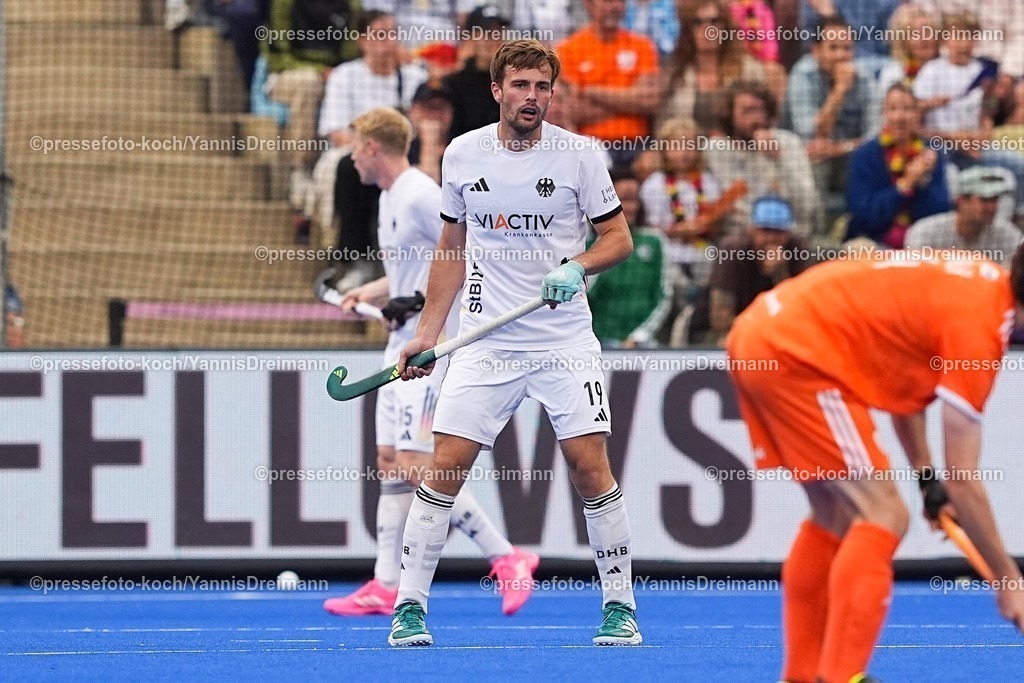 xydrx16082503059 | 16.08.2025, xydrx, Herren EuroHockey Championship 2025, Finale, Niederlande - Deutschland, Sparkassenpark Mönchengladbach: Justus Weigand (GER #19)