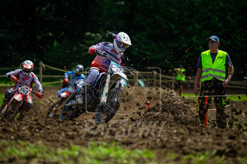 MX 2 (383) | Paeschuphoto Shop - Wer nicht sucht der auch nicht findet.Ob Motocrossbilder oder von einem besuchtem Spiel, Hauptsache Action. - Realisiert mit Pictrs.com