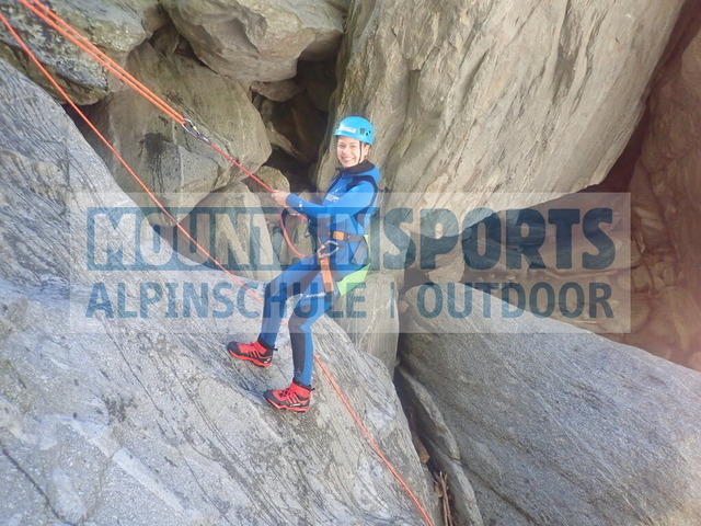 P1010086 | Bestelle die Bilder deines Berg- oder Wasser-Abenteuers mit Mountain Sports bequem von zu Hause aus direkt über unseren Online Fotoshop von pictrs.com. - Realisiert mit Pictrs.com