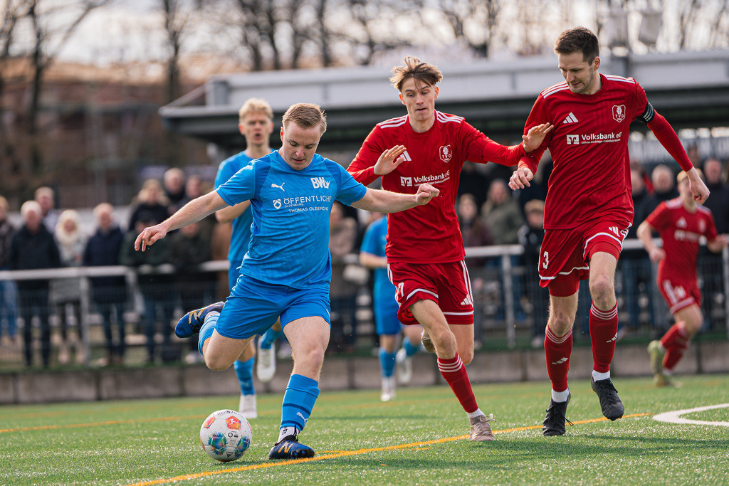 Fußball I Herren I Saison 2025-2026 I Landesliga Weser-Ems I 20. Spieltag I BW Lohne II - TV Dinklage I 15.03.20260015 | jns.sportfotos - Realisiert mit Pictrs.com