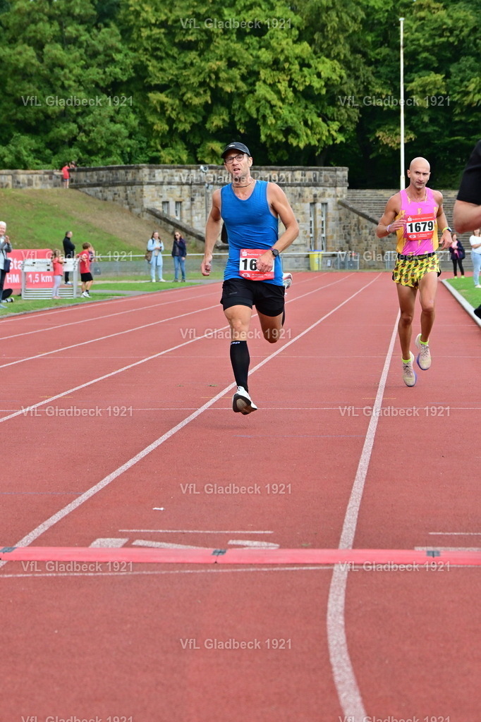2026-08-23_Sparkassenlauf_10KM_RKrü_000293 | Die Fotografen - Realisiert mit Pictrs.com