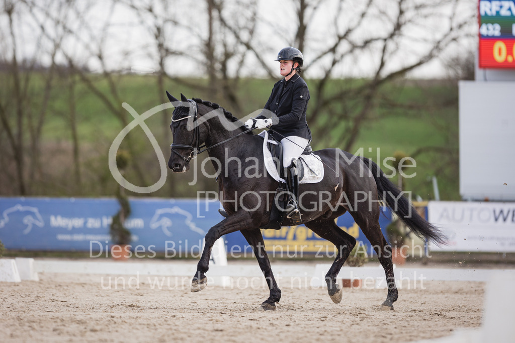 230410_Frühlingsfest_Dressurreiter-L-721 | Deine schönsten Turniermomente als professionelle Fotos! Entdecke hochwertige Pferdesport-Fotografie im Online-Shop. Jetzt Fotos finden & bestellen!