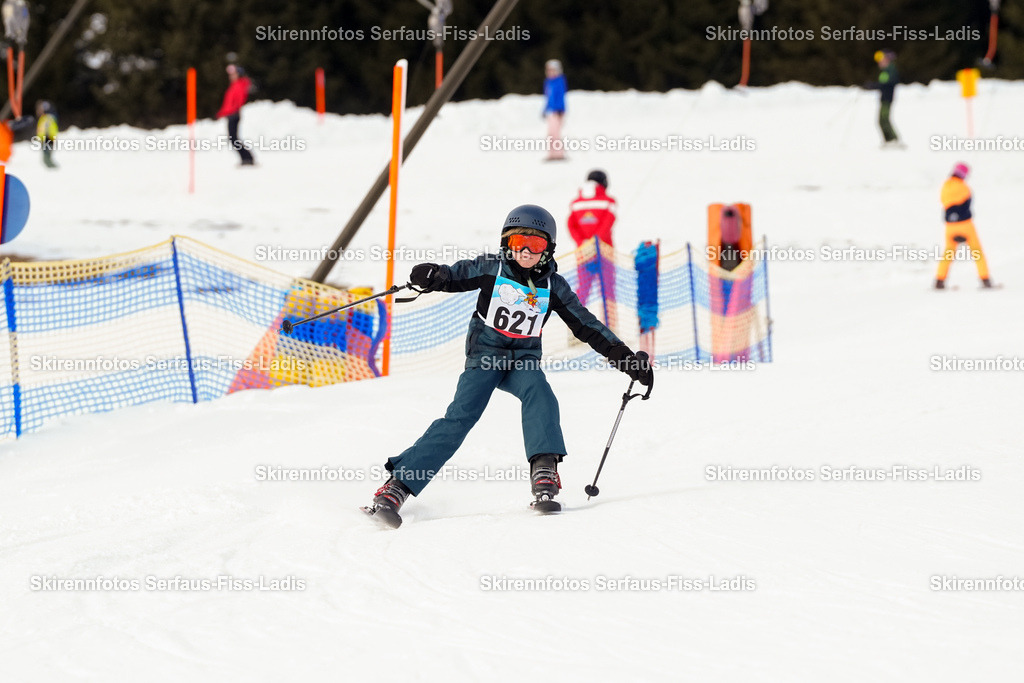 SRF_02.01.2026_1087 | Skirennfotos,Serfaus,Fiss,Ladis,Kinderskirennen,Winter,Tirol,Oberland,skirace,SFL,feelfree,weil wir's genießen,ski,Ski,skifahren,Sonnenplateau, - Realisiert mit Pictrs.com