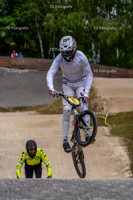 BayBMX2026-06232 | Fotogalerie von Thomas Dettweiler mit Eventbildern und lizenzfreien Fotos. Perfekt als Wandbild, für Büro, Website oder private Nutzung. - Realisiert mit Pictrs.com