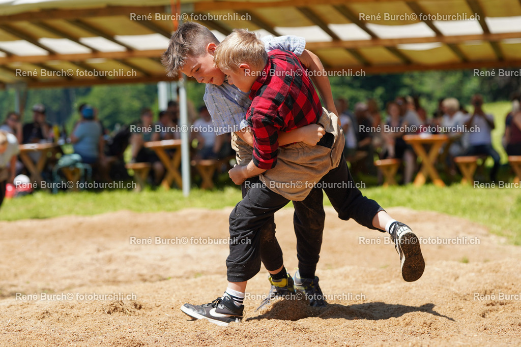 20220612-DSC01602 | René Burch leidenschaftlicher Fotograf aus Kerns in Obwalden.  Hier finden sie Sport, Landschaft und Natur Fotografie.
 - Realisiert mit Pictrs.com