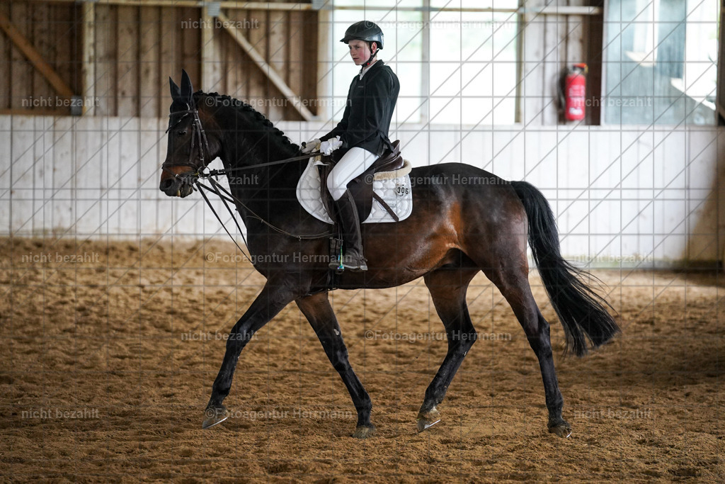 20230518-FAH04236 | Frühjahrsturnier, landberg am Lech, 2023, Reitclub Landsberg, Turnierbilder, Fotos Turnier Landsberg, Fotoagentur Herrmann, Turnierfotografen Bayern, reitsport Fotograf, Pferde Fotograf