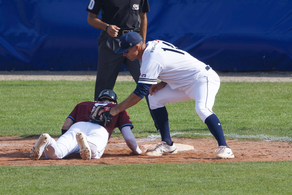 HEIREG_250907_5918 | Baseball-Bundesliga, Deutsche Meisterschaft, DBL, Guggenberger Legionäre vs. Heidenheim Heideköpfe, Spiel 4, Heidenheim, Regensburg, HellensteinEnergie Ballpark - Realisiert mit Pictrs.com