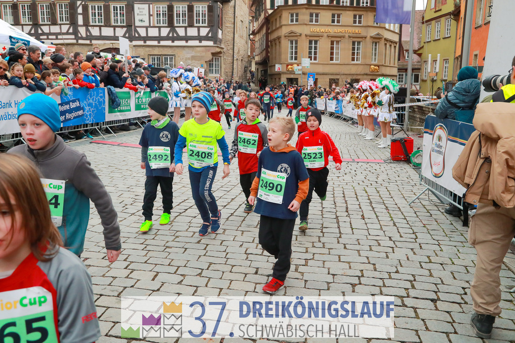 AOK JuniorCup 400m | 3Koenigslauf 2023 - Realisiert mit Pictrs.com