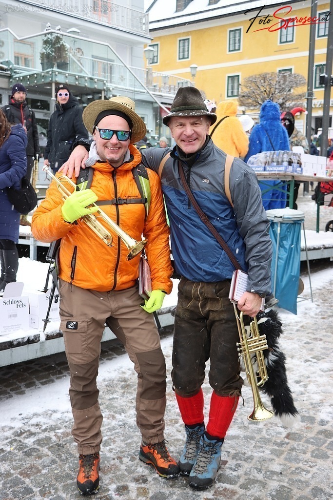 fasching2026-mariazell (58) | Mit meiner Kamera halte ich besondere Augenblicke, faszinierende Landschaften und interessante Details fest. Dabei entstehen ganz unterschiedliche Aufnahmen – von stimmungsvollen Landschaftsfotografien und beeindruckenden Drohnenaufnahmen über Pressefotos - Realisiert mit Pictrs.com