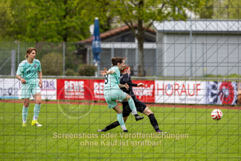 20260419_133613_0199 | #,1.FC Donzdorf (schwarz) vs. SGM Oppenweiler-Sulzbach (türkis), Fussball, Frauen-Verbandsliga Württemberg, 16. Spieltag, Saison 2025/2026, Rasenplatz Lautertal Stadion, Süßener Straße 16, 73072 Donzdorf, 19.04.2026 - 13:00 Uhr,Foto: PhotoPeet / Sport- &amp; Eventfotografie / Peter Harich