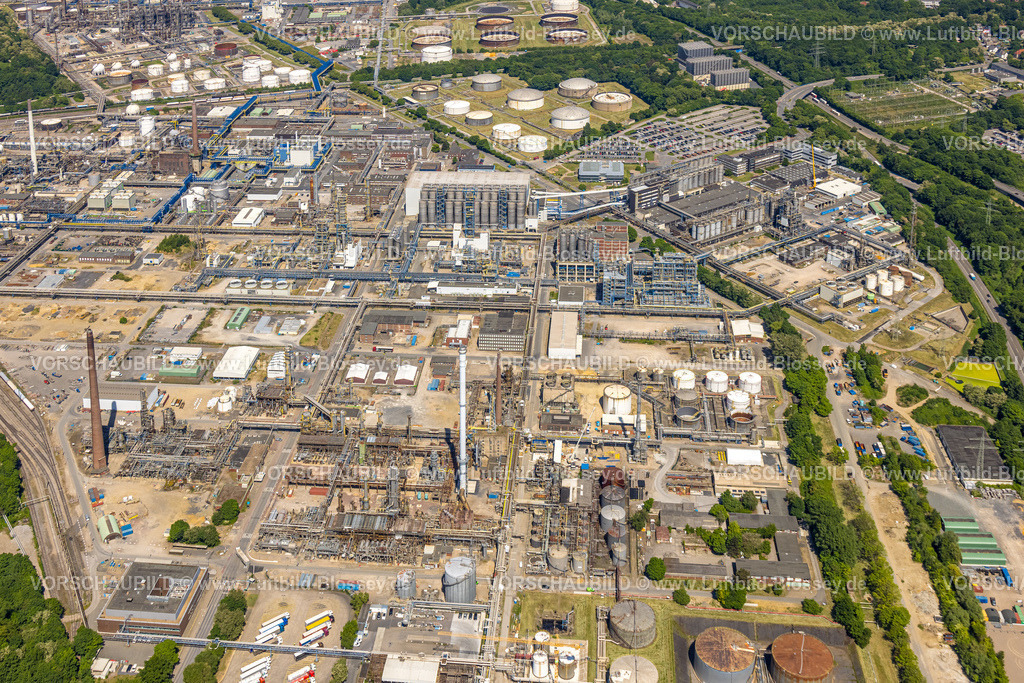 Gelsenkirchen250506670 | Luftbild, Ruhr Oel Raffinerie Scholven, Scholven, Gelsenkirchen, Ruhrgebiet, Nordrhein-Westfalen, Deutschland