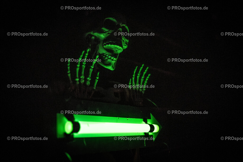 Halloween Run 2024 in Koeln, 31.10.2024 | Impressionen vom Halloween Run 2024 am 31.10.2024 in Koeln (Forstbotanischer Garten Rodenkirchen). Foto: BEAUTIFUL SPORTS/Axel Kohring