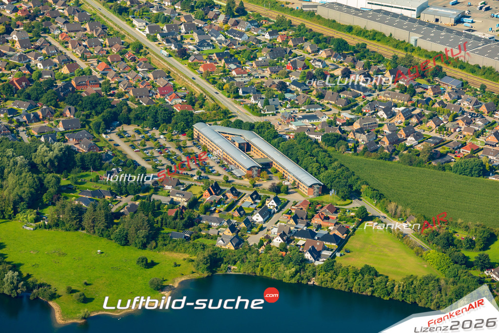Klassische Luftaufnahme ohne Drohne zeigt:Weding bei Handewitt - Die Luftbildaufnahme wurde 2025 vom UL-Flugzeug heraus erstellt ( keine Drohnenaufnahme ) - Hochauflösende Luftaufnahme -Nicht vergleichbar mit Google Maps oder Satelittenbilder- Die Geschenkidee !Mit Lizenz und Bildrechte bestellbar