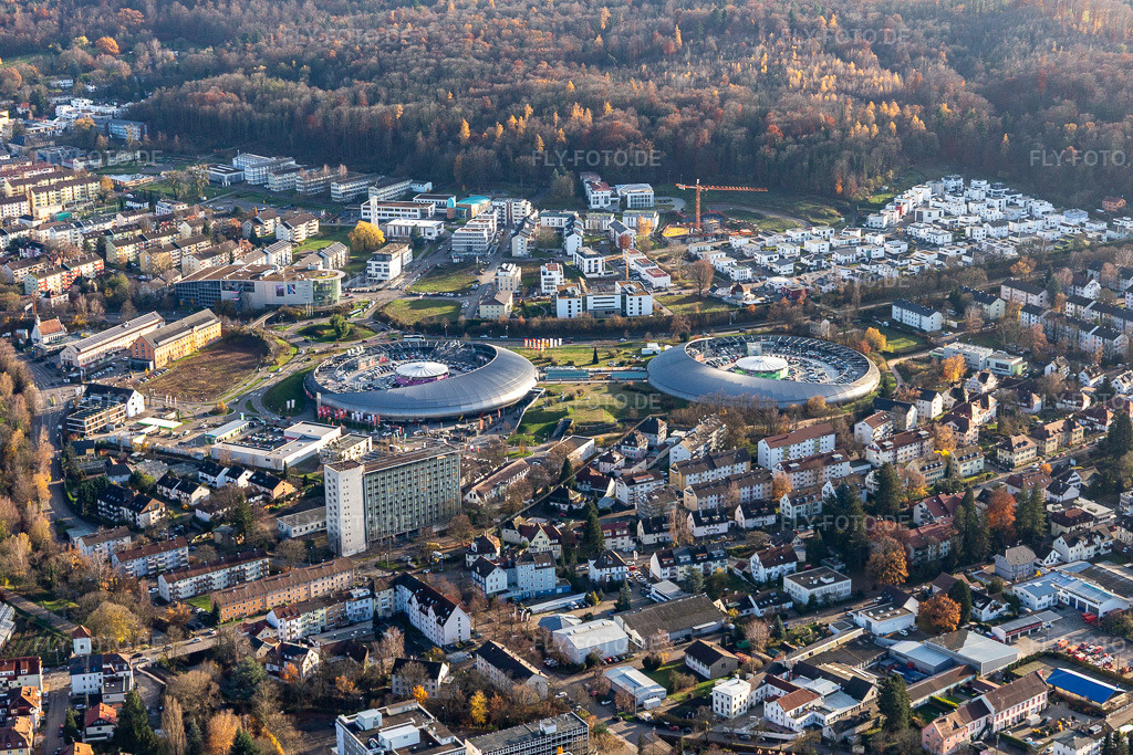 Luftbild: Shopping Cité, Oos-Center im Ortsteil Oos in Baden-Baden im Bundesland Baden-Württemberg in Deutschland. Foto: IMG_119880.jpg vom 30.11.2019 durch Werner Riehm/FLY-FOTO.de