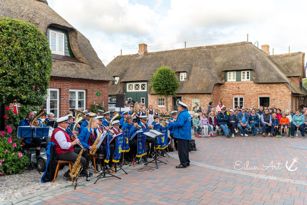 EAF_9142 | Eilun-Art-Fotografie Levke Martens, ihre Fotografin für Immobilien- und Landschaftsfotografie auf Föhr, Föhrer Motive als Poster, Leinwand, hinter Acrylglas oder stelle dir deinen eigenen Monatskalender zusammen, mit nur einem Klick