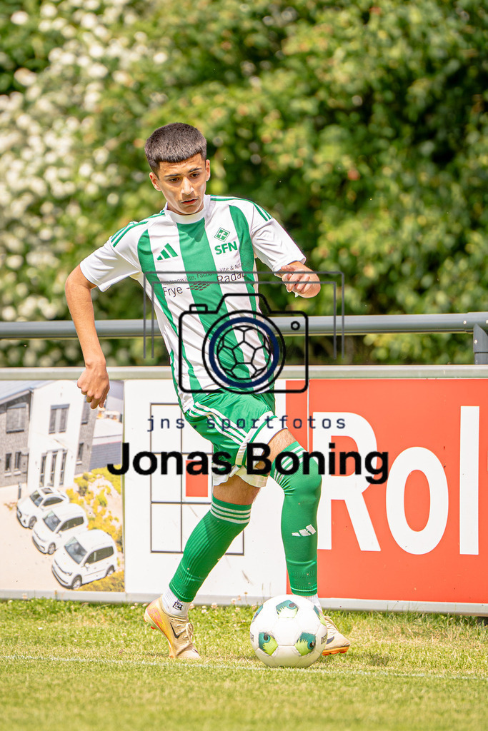 Sportfoto_ I 4862 | jns.sportfotos - Realisiert mit Pictrs.com