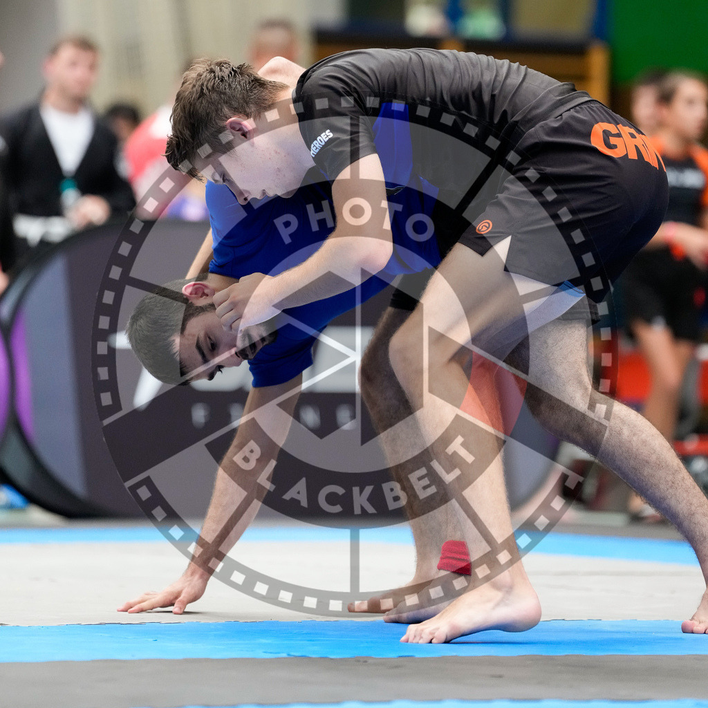 20250920PBB4815 | Athletes compete during the AJP Tour Hamburg International Jiu-Jitsu Championship, on September 20, 2025 in Hamburg, Germany. © Chiara Dazi / photoblackbelt