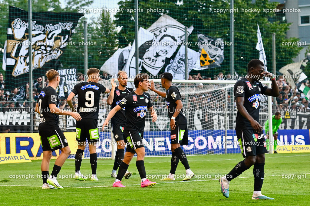 SAK vs. SK Sturm 22.7.2023 | Jubel SK Sturm Mannschaft, #8 Alexander Prass, #9 Szymon Wlodarczyk, #4 Jon Gorenc Stankovic, #15 William Boving Vick, 