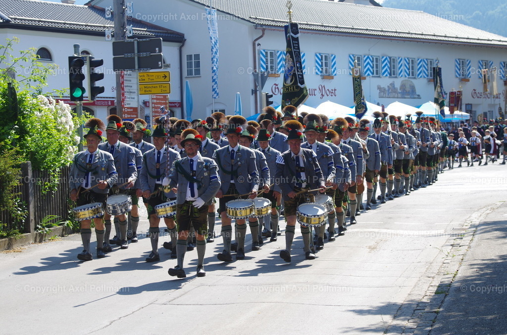 IMGP3980 | fotografiert von Axel PollmannLeonhardi Wallfahrt Benediktbeuern und Murnau, Fronleichnam, Fasching, Landschaft im Loisachtal und Benediktbeuern  - Realisiert mit Pictrs.com