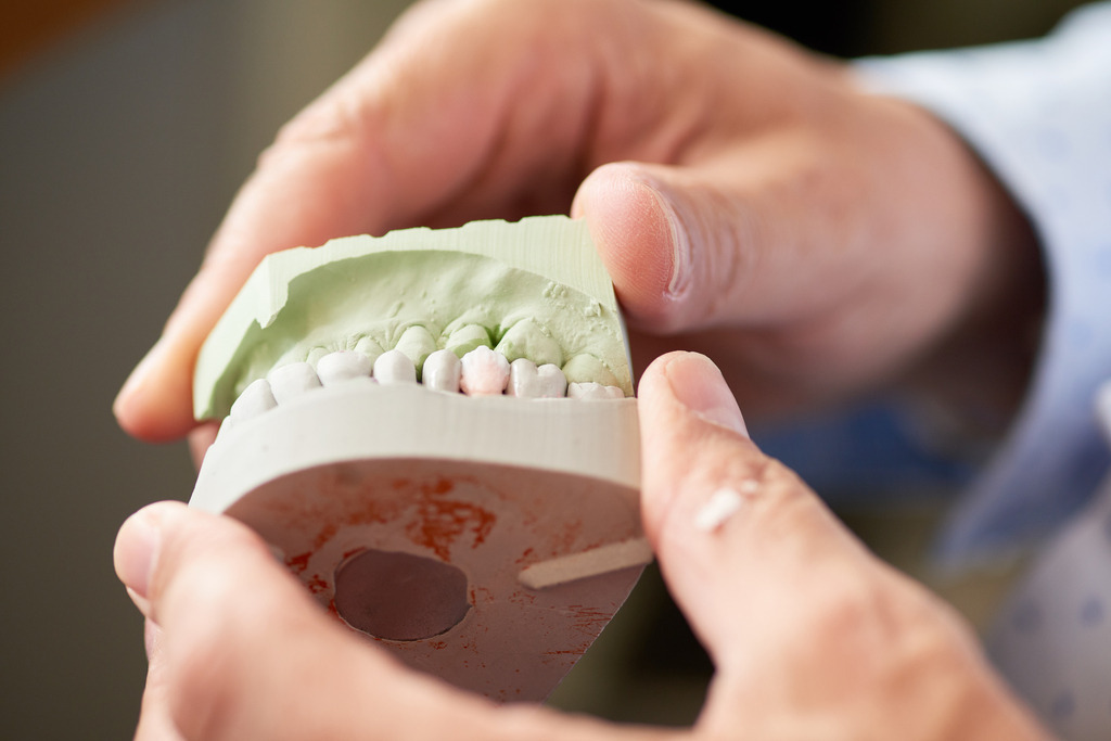 Zahntechnik Maschek GmbH | Wien, Austria - April 04, 2019: Zahntechnik Maschek GmbH. - Realisiert mit Pictrs.com