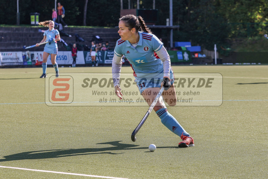 MJ_2022-10-08_Damen_HTCU-UHC-33 | Nicola Pluta (UHC Hamburg #31), Uhlenhorst Mülheim - UHC Hamburg am 8.10.2022 im Waldstadion, Mülheim a. d. Ruhr