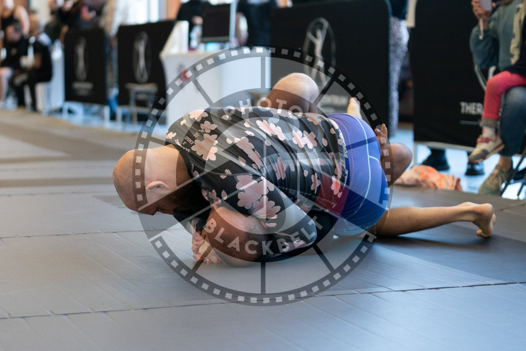 20250329PBB3590 | Fighters compete during the International Luta Livre (ILLCS) Germany IX Spring 2025 Competition spring on March 29, 2025 in Hannover, Germany.© Chiara Dazi