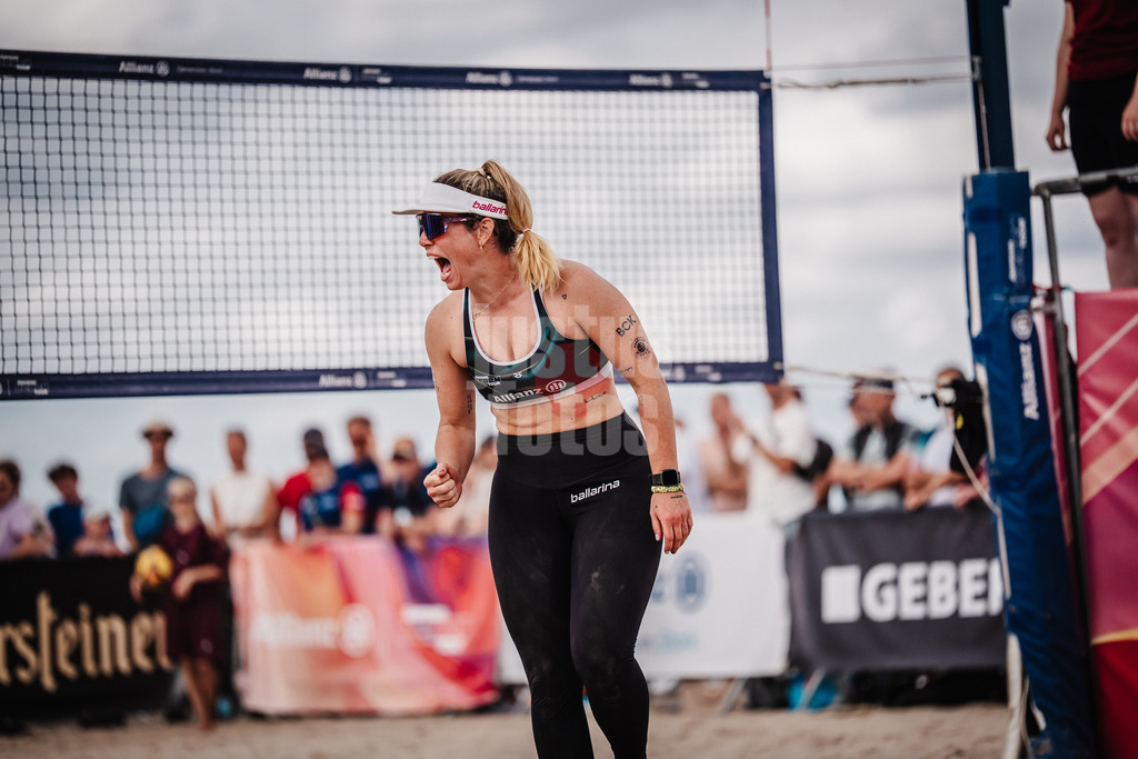Beachvolleyball | Frauen | Deutsche Meisterschaften 2025 Timmendorfer Strand | 04.09.2025 | Sandra Ferger jubelt