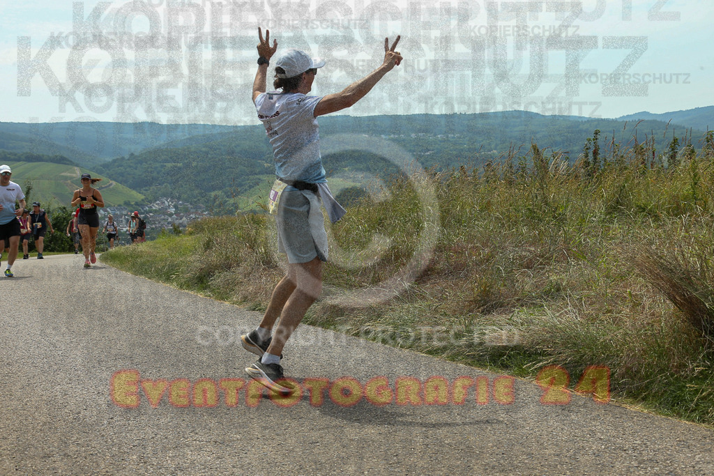 250614_1237_EX1_7555 | Sportfotografie im Rhein-Sieg Kreis, Köln, Bonn, NRW, Rheinland Pfalz, Hessen, etc. Unser Tätigkeitsfeld umfasst den Laufsport vom Volkslauf über den Marathon, Duathlon, Triathon bis zum Ultralauf wie Kölnpfad Ultra oder Schindertrail.