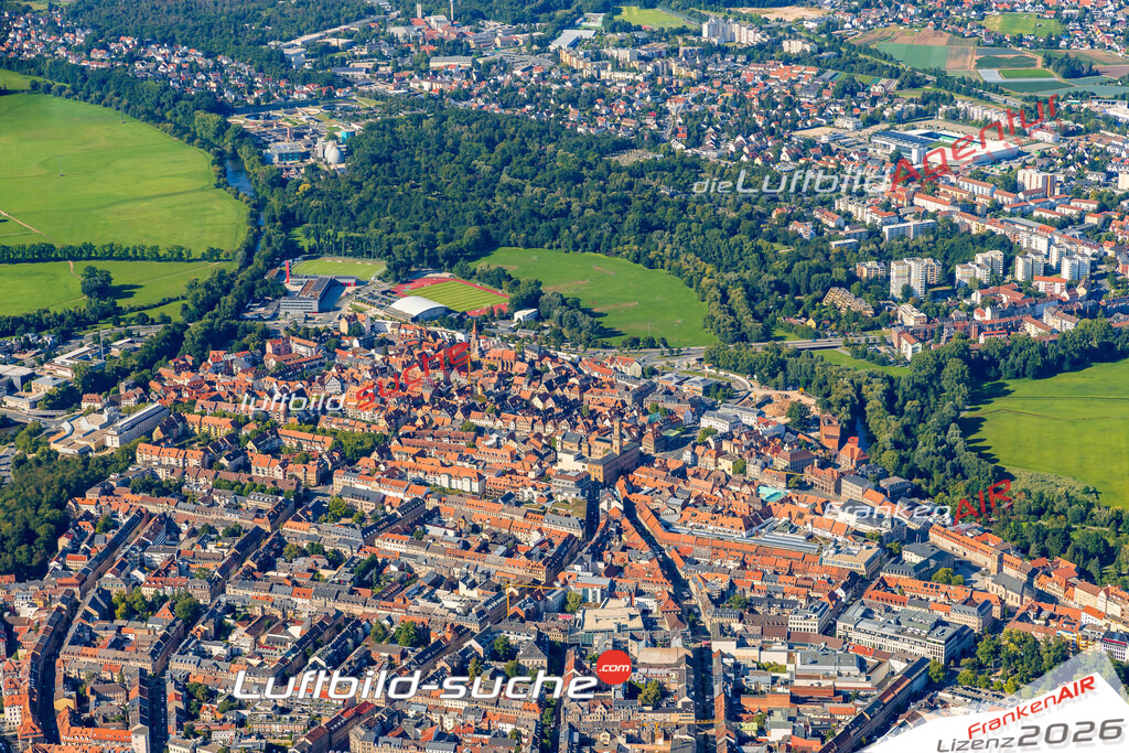 Klassische Luftaufnahme ohne Drohne zeigt:Altstadt bei Fürth - Die Luftbildaufnahme wurde 2025 vom UL-Flugzeug heraus erstellt ( keine Drohne ) - Hochauflösende Luftaufnahme -Nicht vergleichbar mit Google Maps oder Satelittenbilder- Die Geschenkidee !Mit Lizenz und Bildrechte bestellbar
