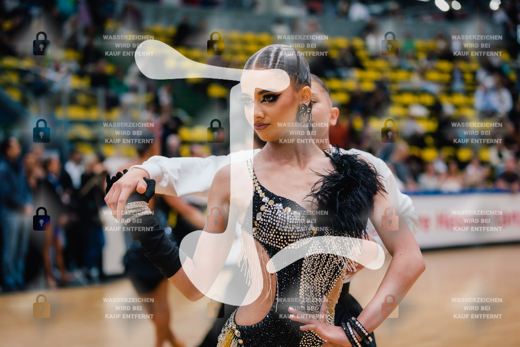 Hessen Tanzt WDSF Open Junior II Latin 2nd (211) Kristiyan Donchev _ Martina Kondaklieva (Bulgaria)-2025-05-18-5643 | Webshop for digital downloads and prints of dance sport, event & show photographer Julian Link - Realisiert mit Pictrs.com