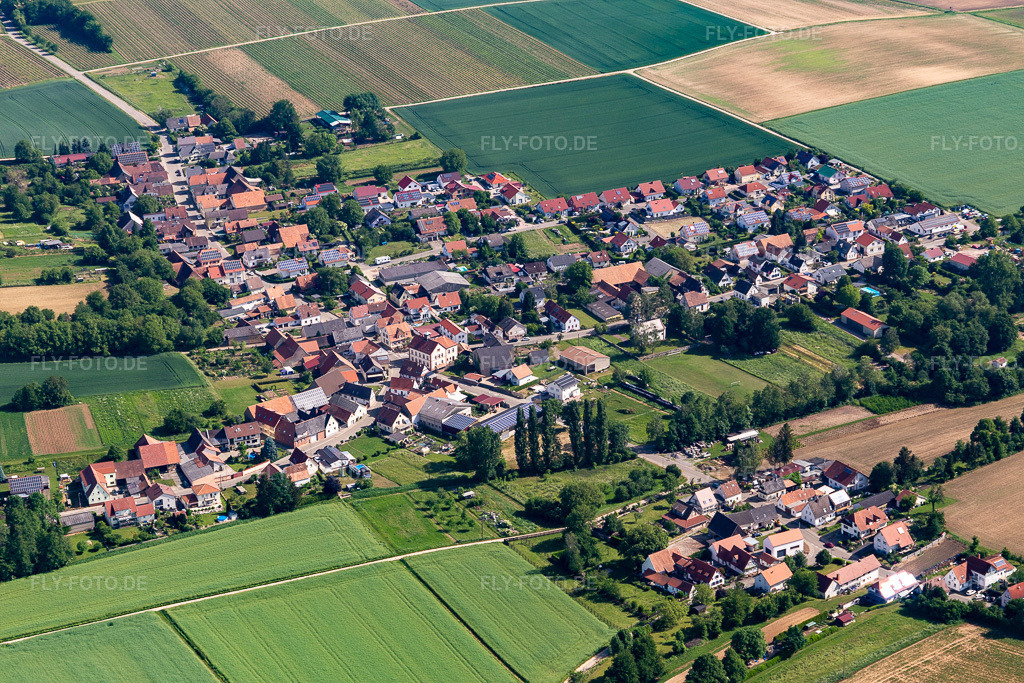 Luftbild: Kleinsteinfeld im Ortsteil Kleinsteinfeld in Niederotterbach im Bundesland Rheinland-Pfalz in Deutschland. Foto: IMG_131748.jpg vom 22.05.2022 durch Werner Riehm/FLY-FOTO.deUntitled Document